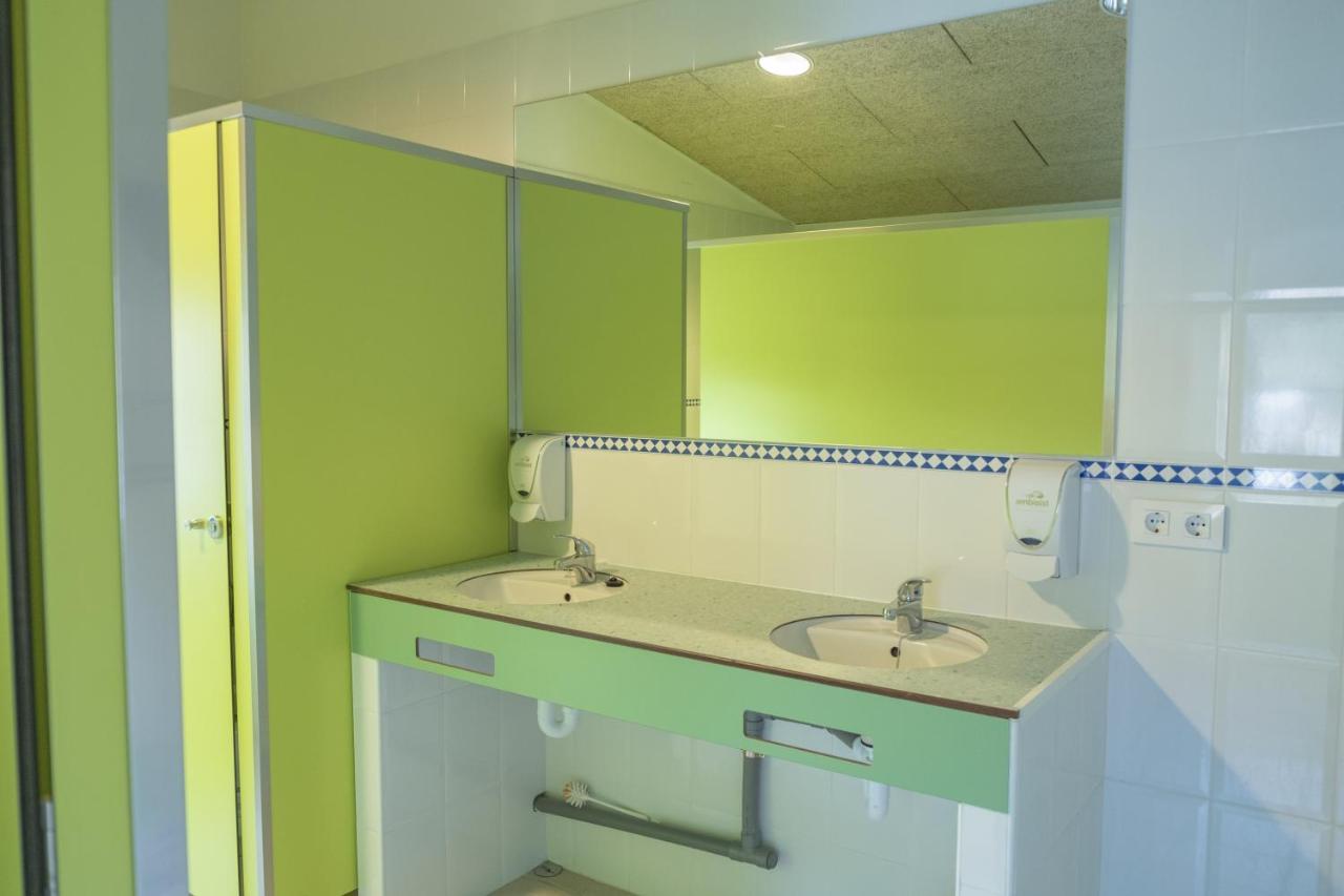 Auberge de jeunesse La Rectoria d'Albanyà Extérieur photo